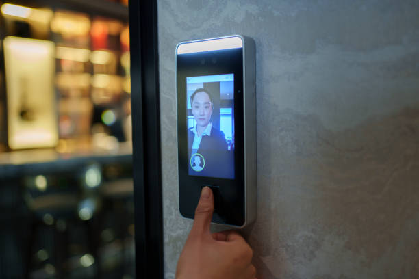 Future workplace automation using facial recognition time clock device