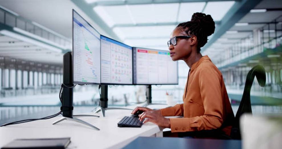 Payroll integration and automation for time and attendance software