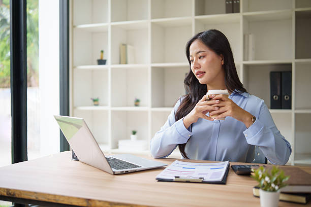 Compliance analytics and trend monitoring