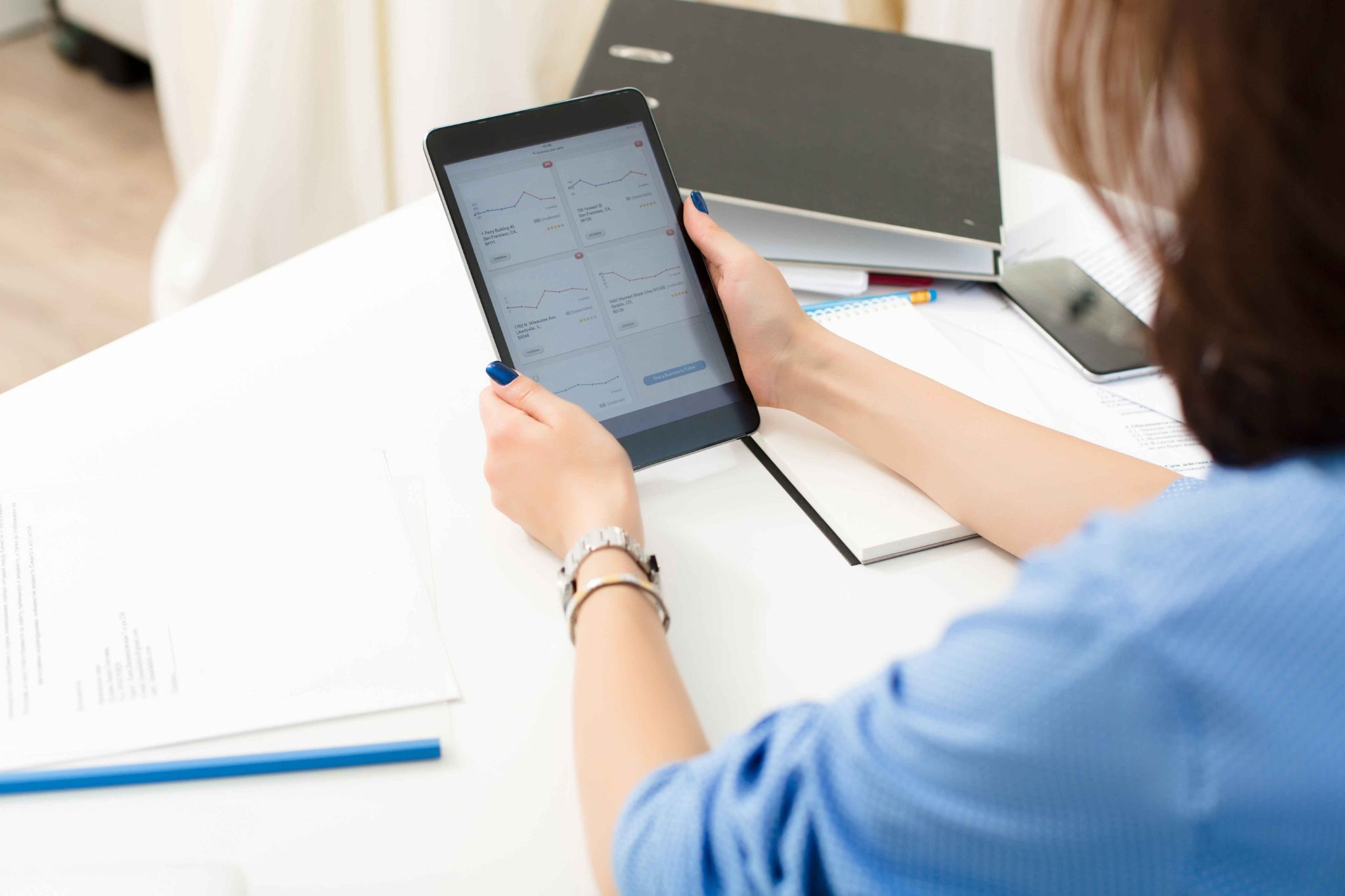 iPad attendance tracking replacing old attendance methods