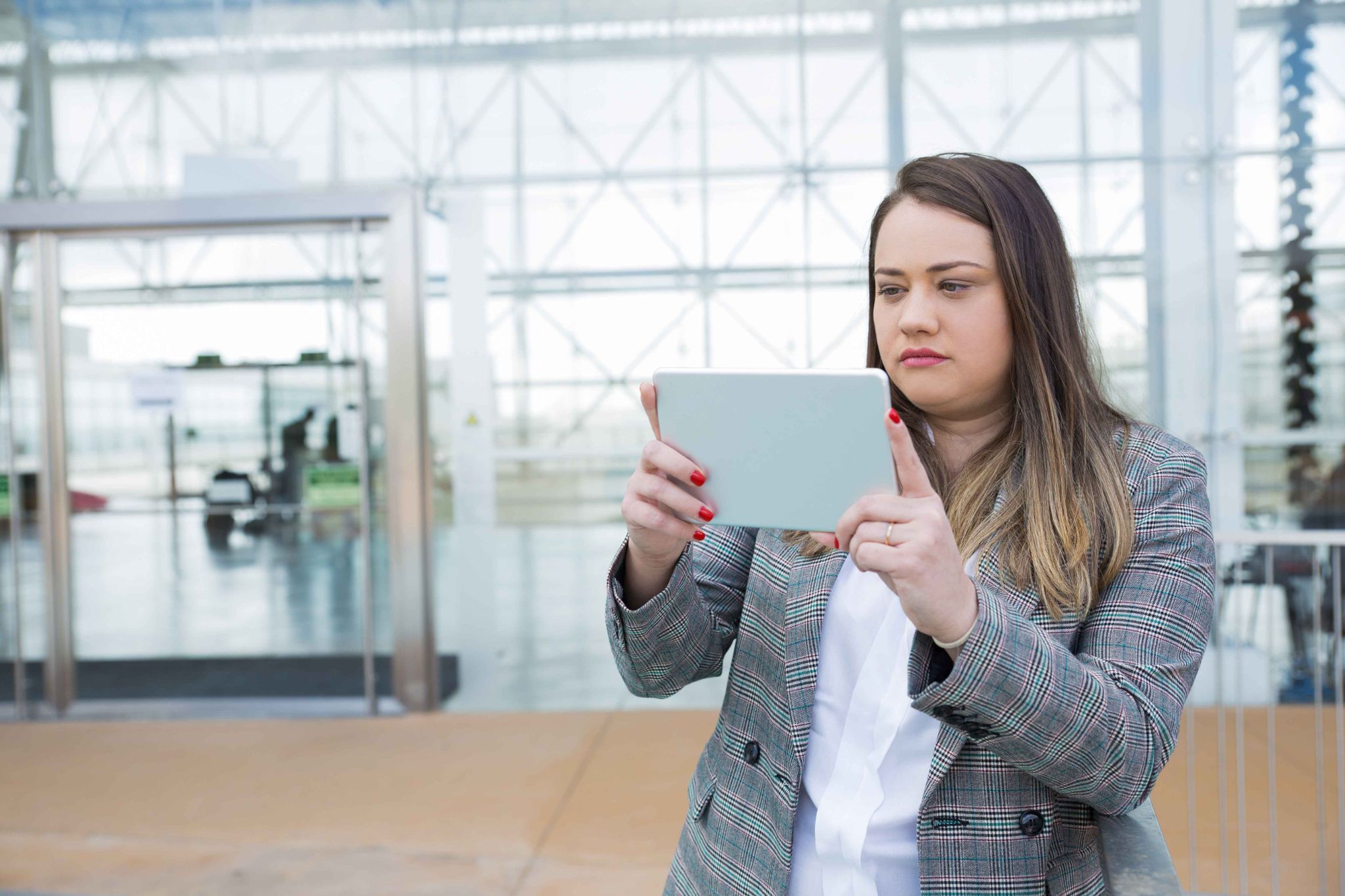 WiFi-based iPad attendance control for employee clock-in restrictions