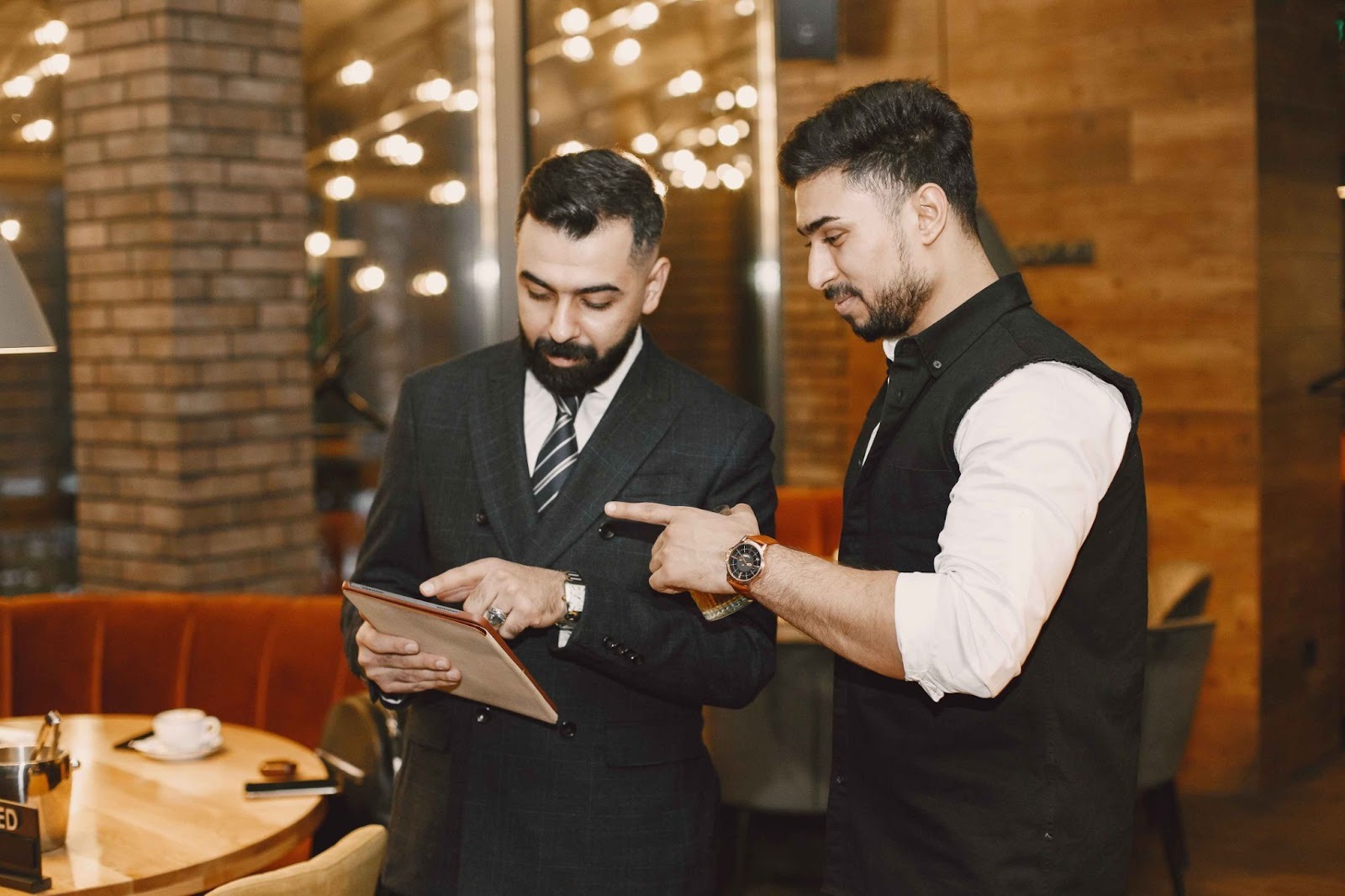 Restaurant managers discussing schedule